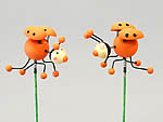 320574 12 Beetle Pick Orange 4.2cm